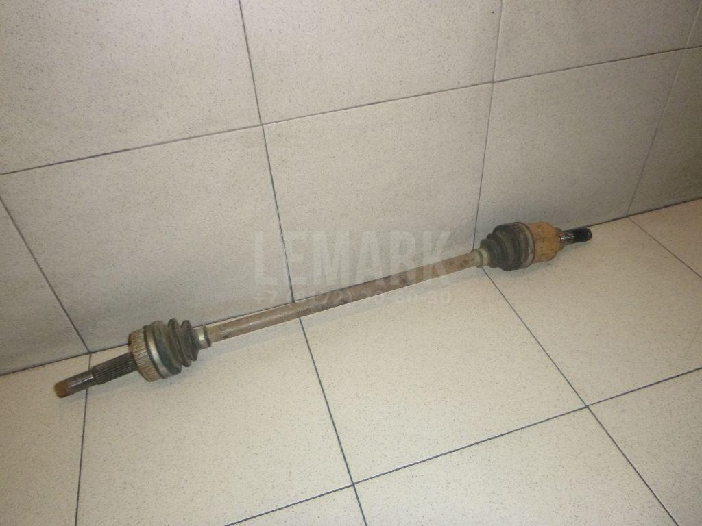Полуось задняя 39600JD60A Nissan