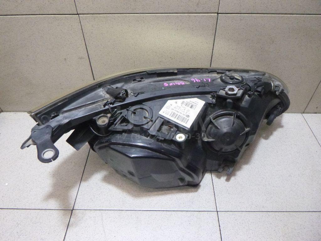 Фара левая для  Audi A3 [8PA] Sportback 2004-2013