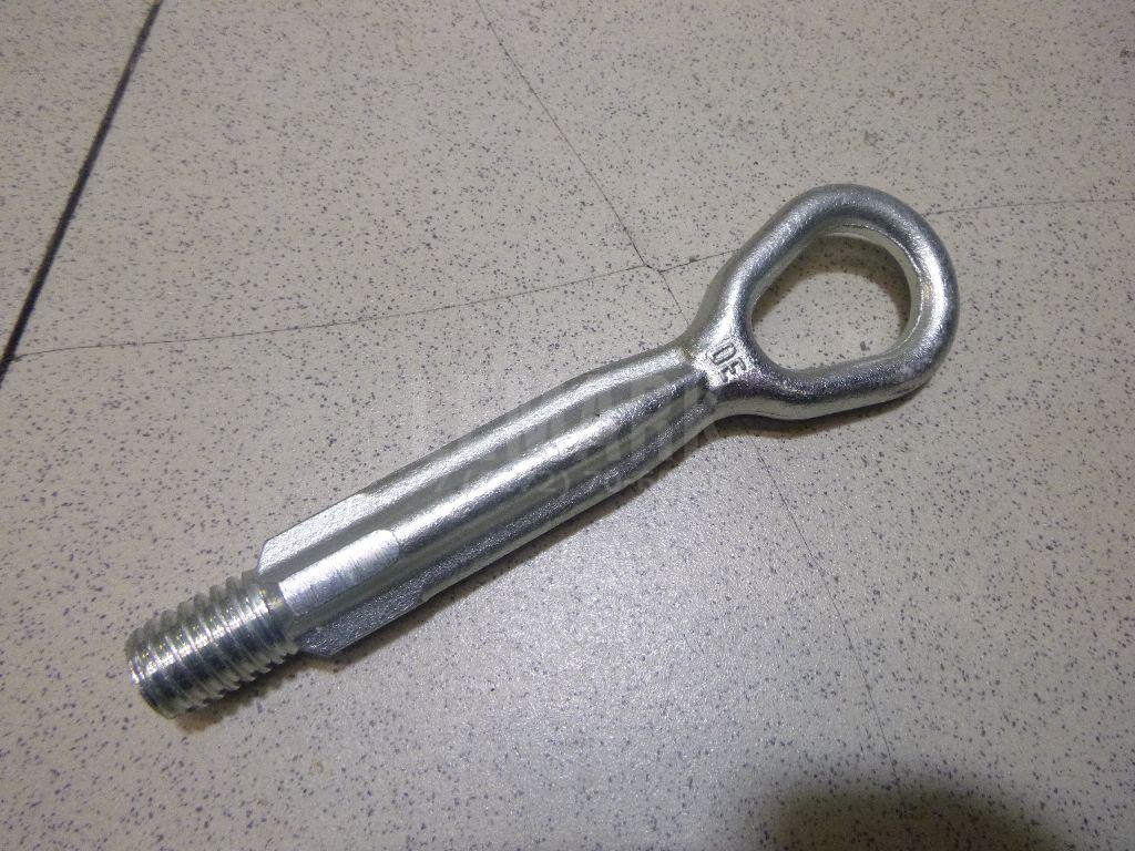 Крюк буксировочный