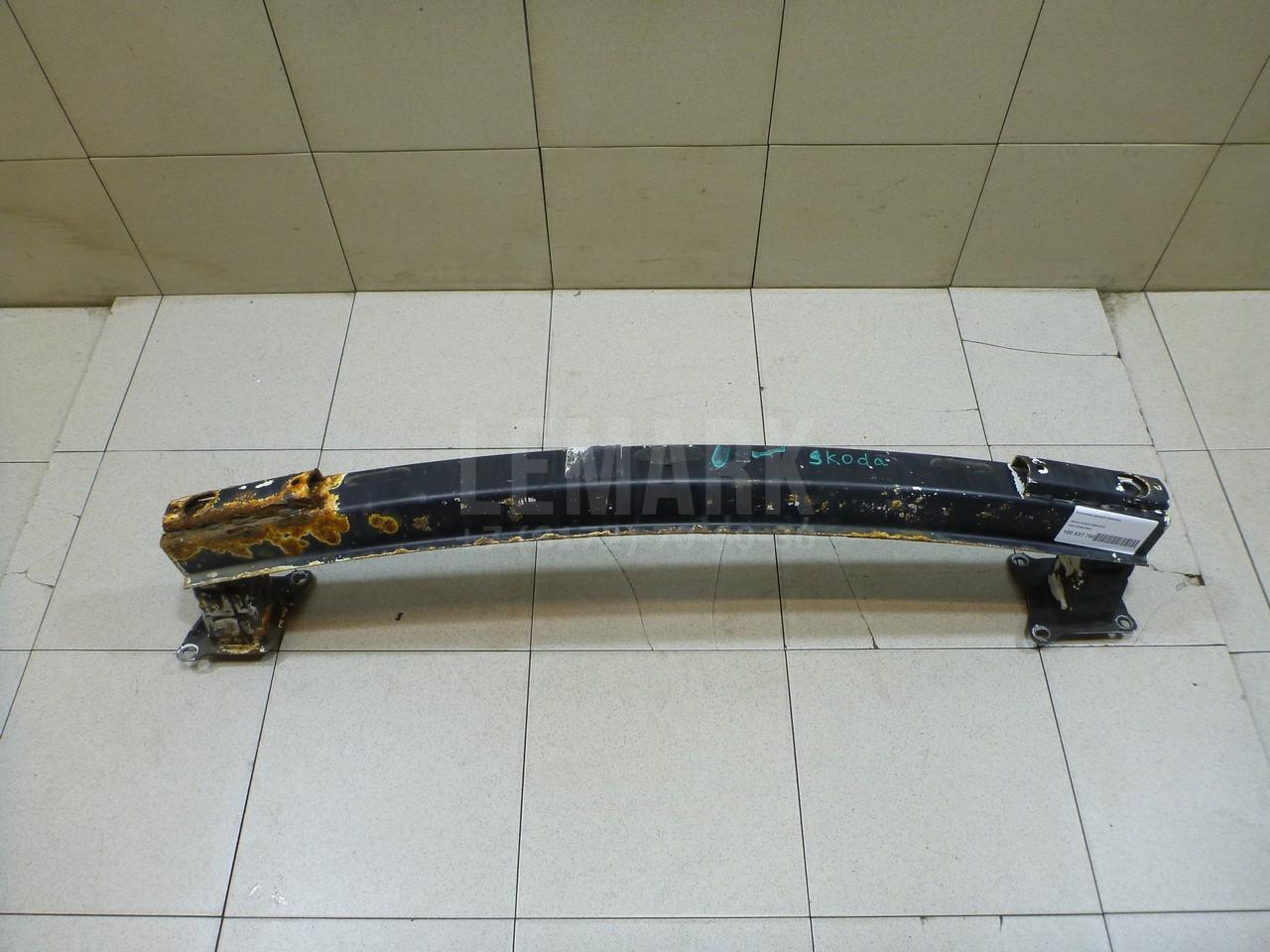 Усилитель заднего бампера 3T5807305C VAG