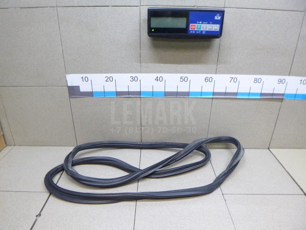 Уплотнитель багажника 6RU827705B VAG