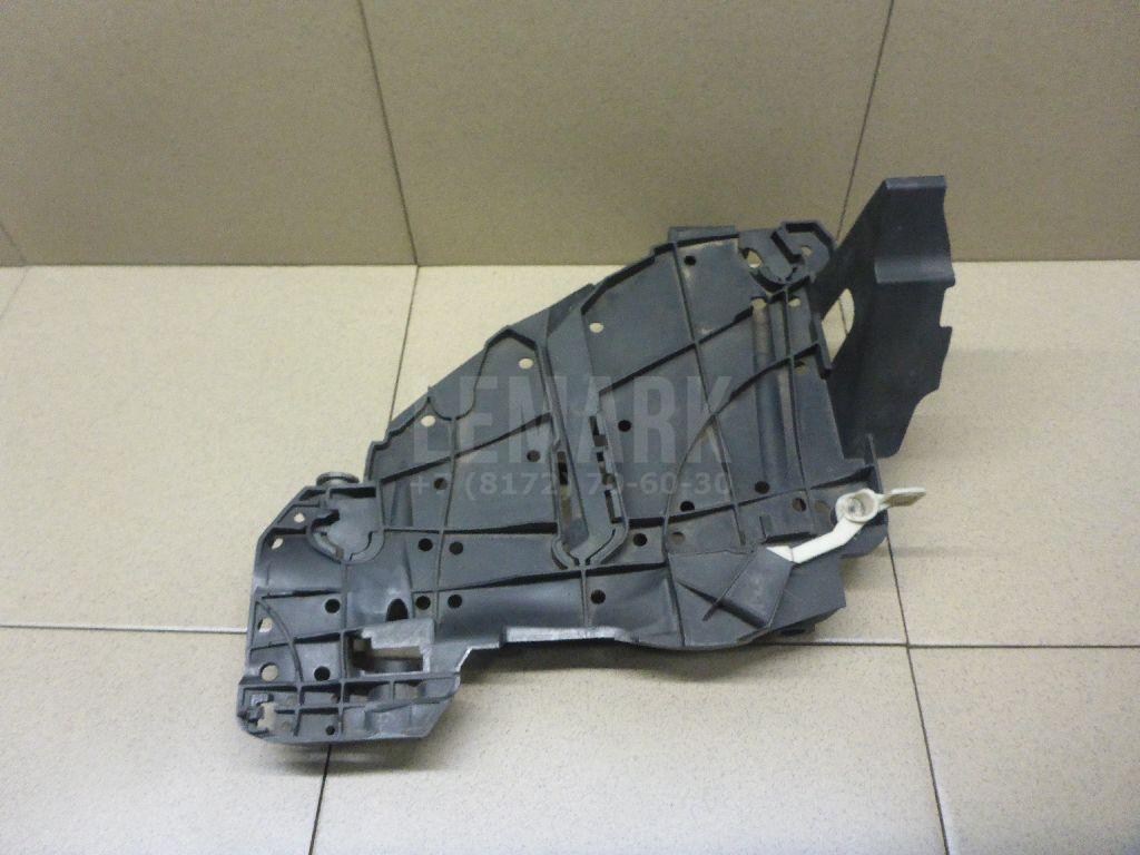 Кронштейн фар левый 7L6941291 VAG