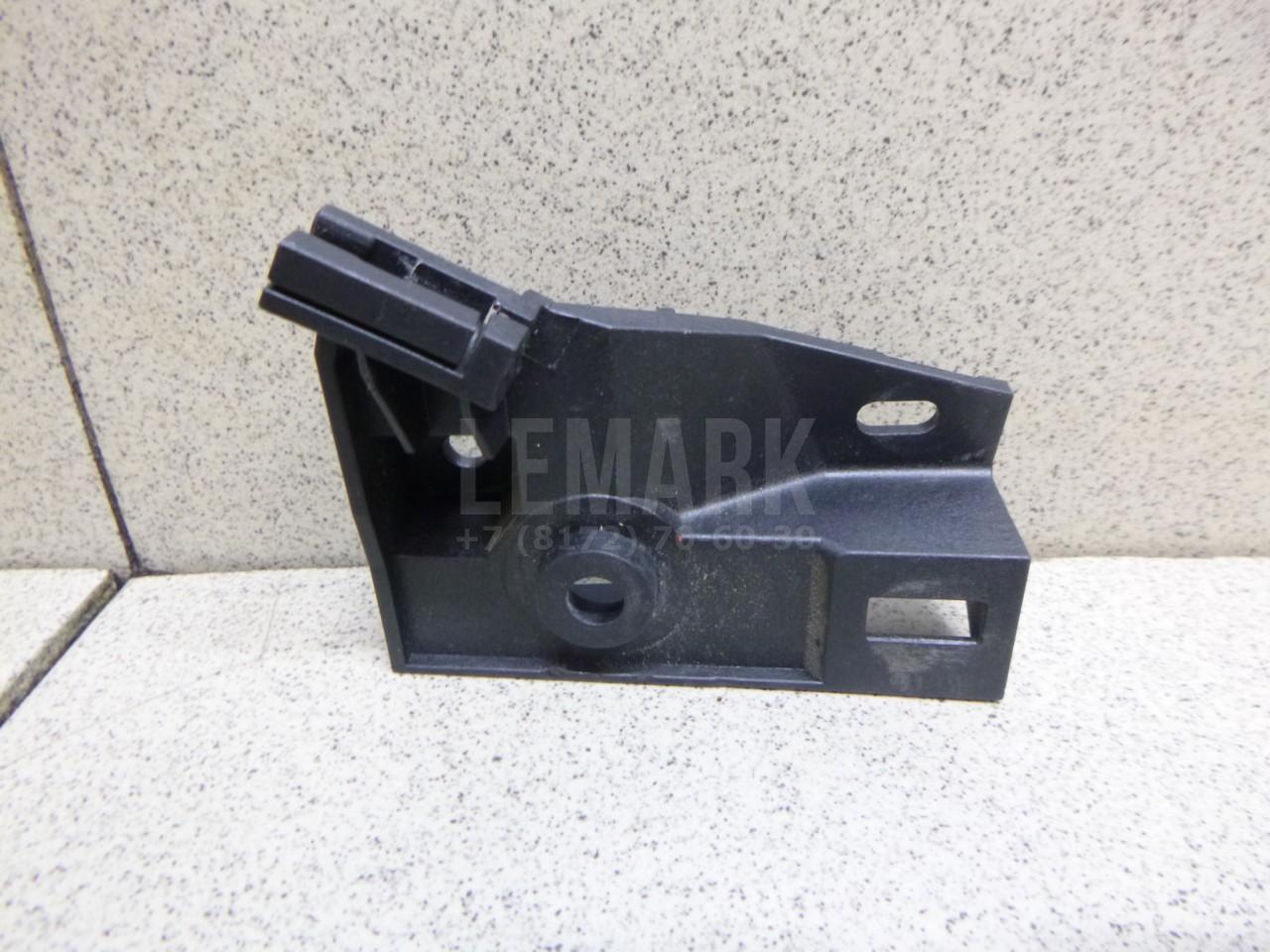 Кронштейн ручки открывания капота 1K1823633B VAG