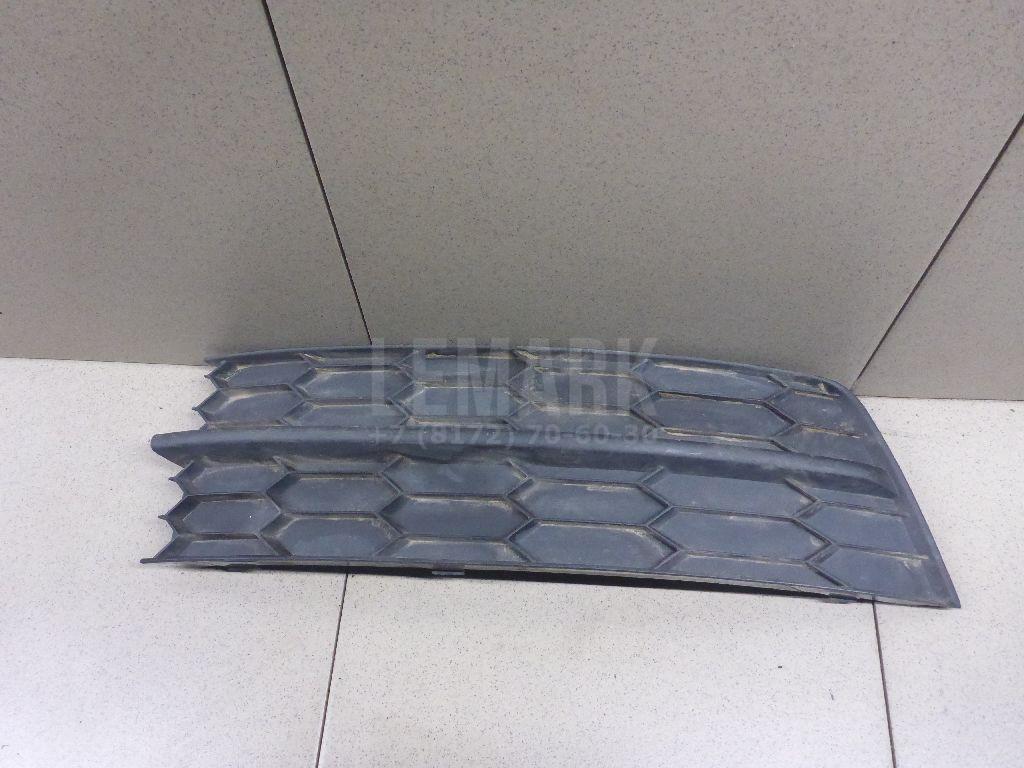Решетка в бампер правая 5JA8073689B9 VAG
