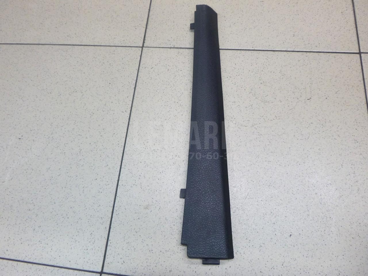 Обшивка стойки 1K0868224A82V VAG