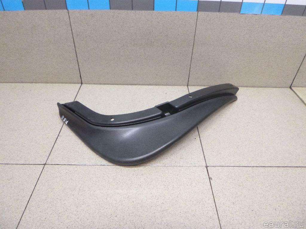 Брызговик задний правый