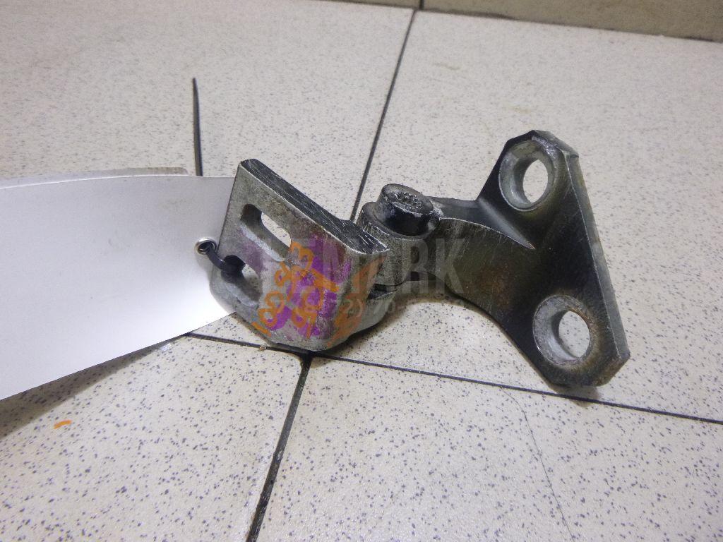 Петля двери передней левой верхняя 1K0831401L VAG