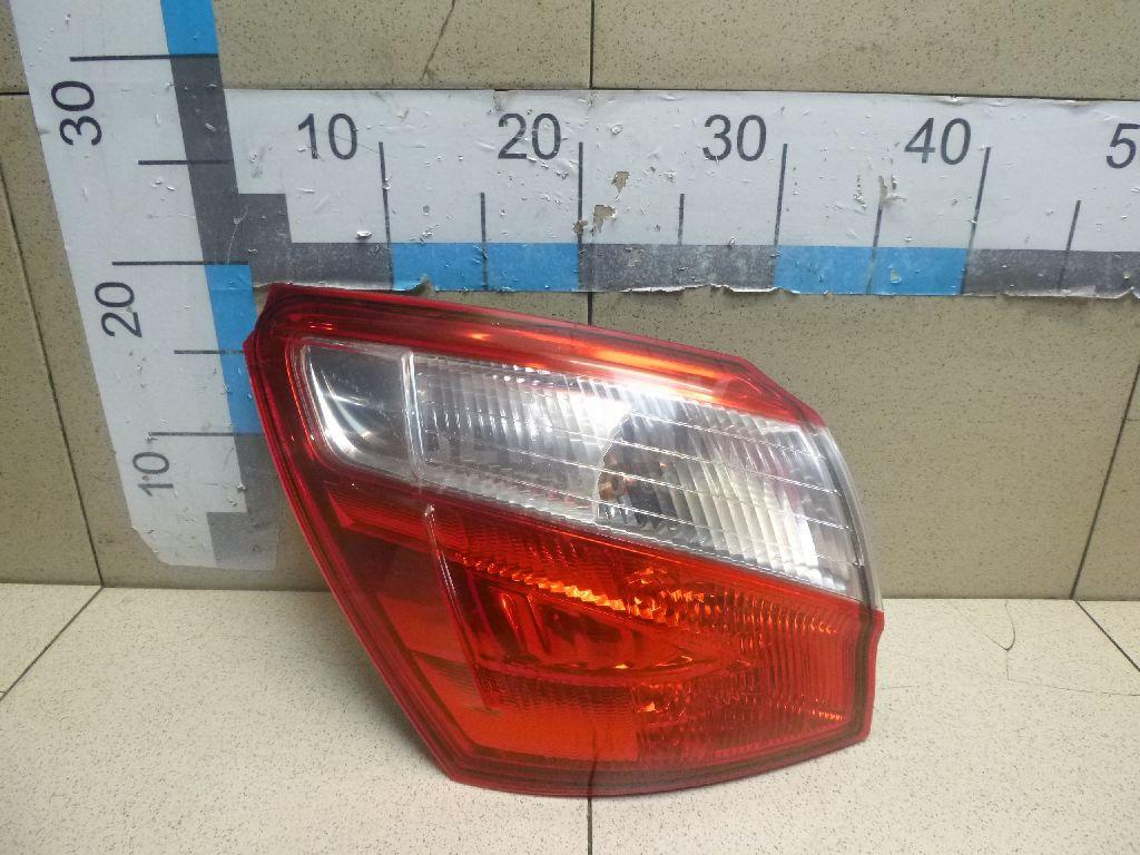 Фонарь задний наружный левый 26555BR50A Nissan