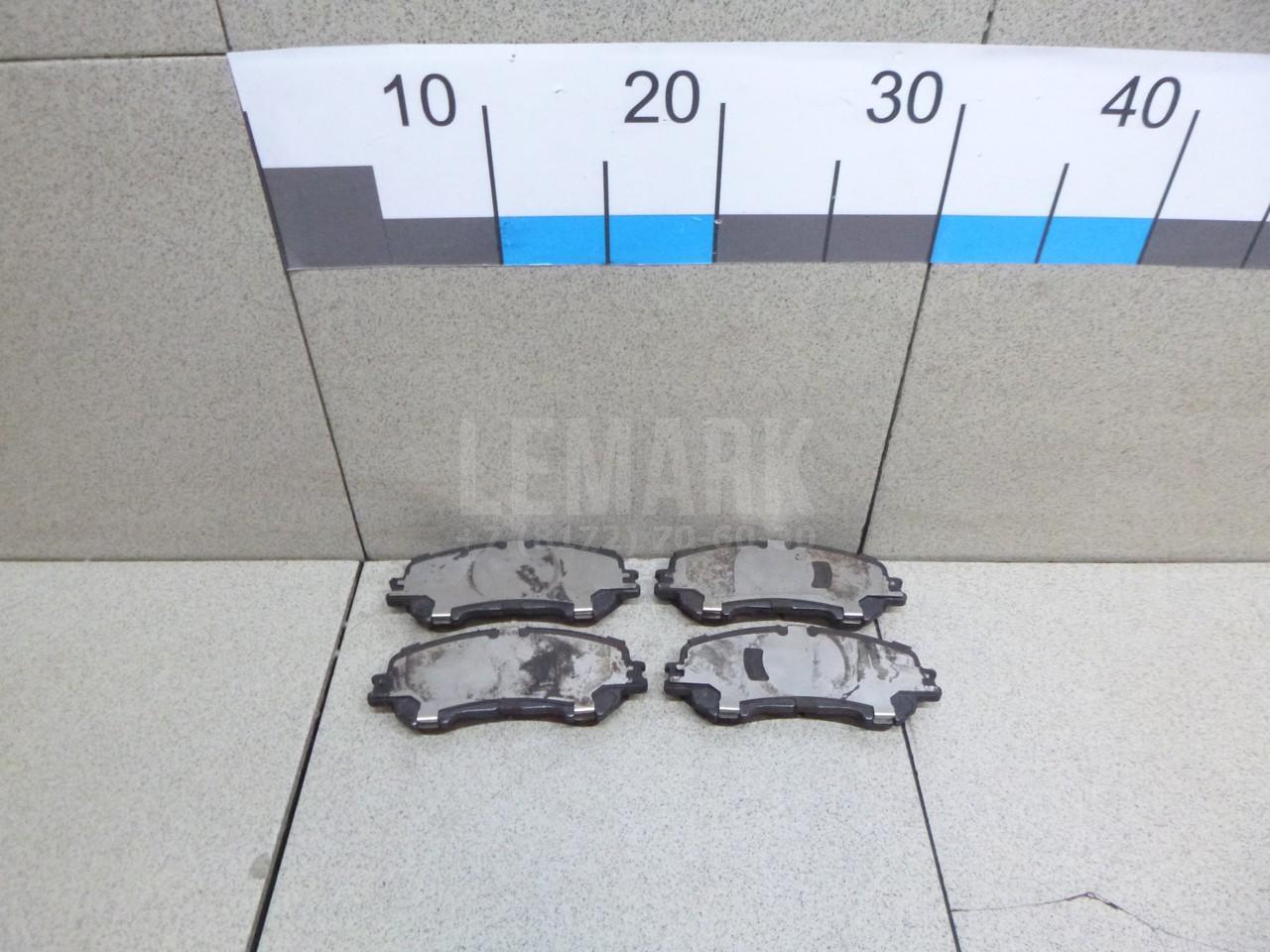 Колодки тормозные передние к-кт D10604EA0A Nissan