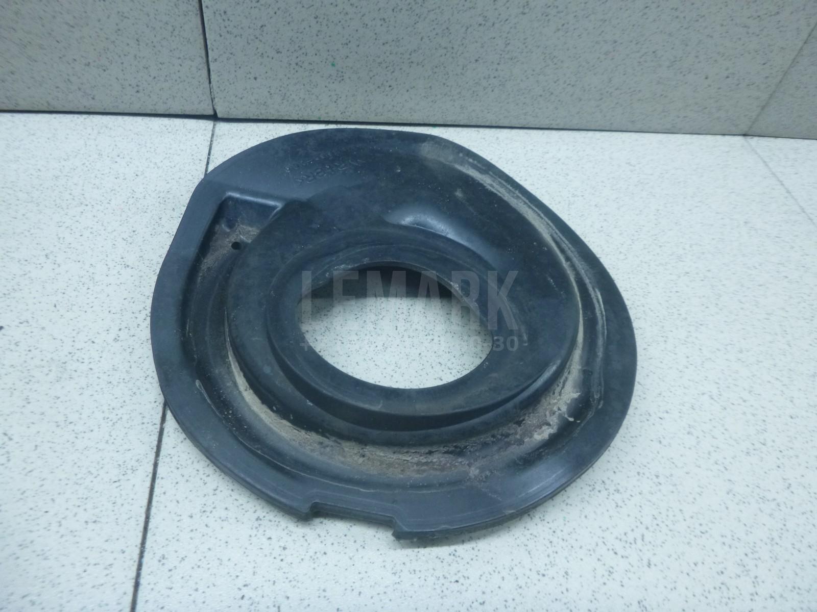 Опора передней пружины нижняя 4815821010 Toyota