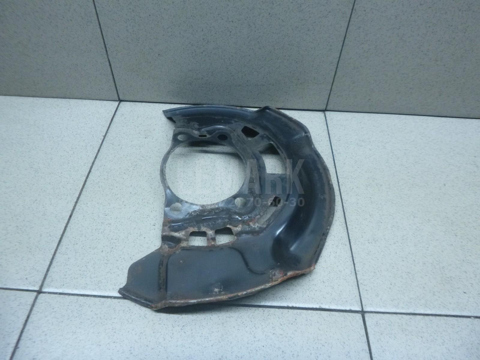 Пыльник тормозного диска 4778242040 Toyota