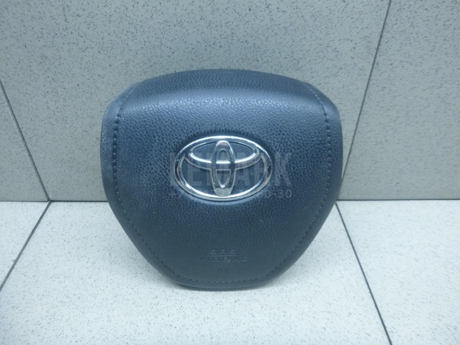 Подушка безопасности в рулевое колесо 4513042201C0 Toyota