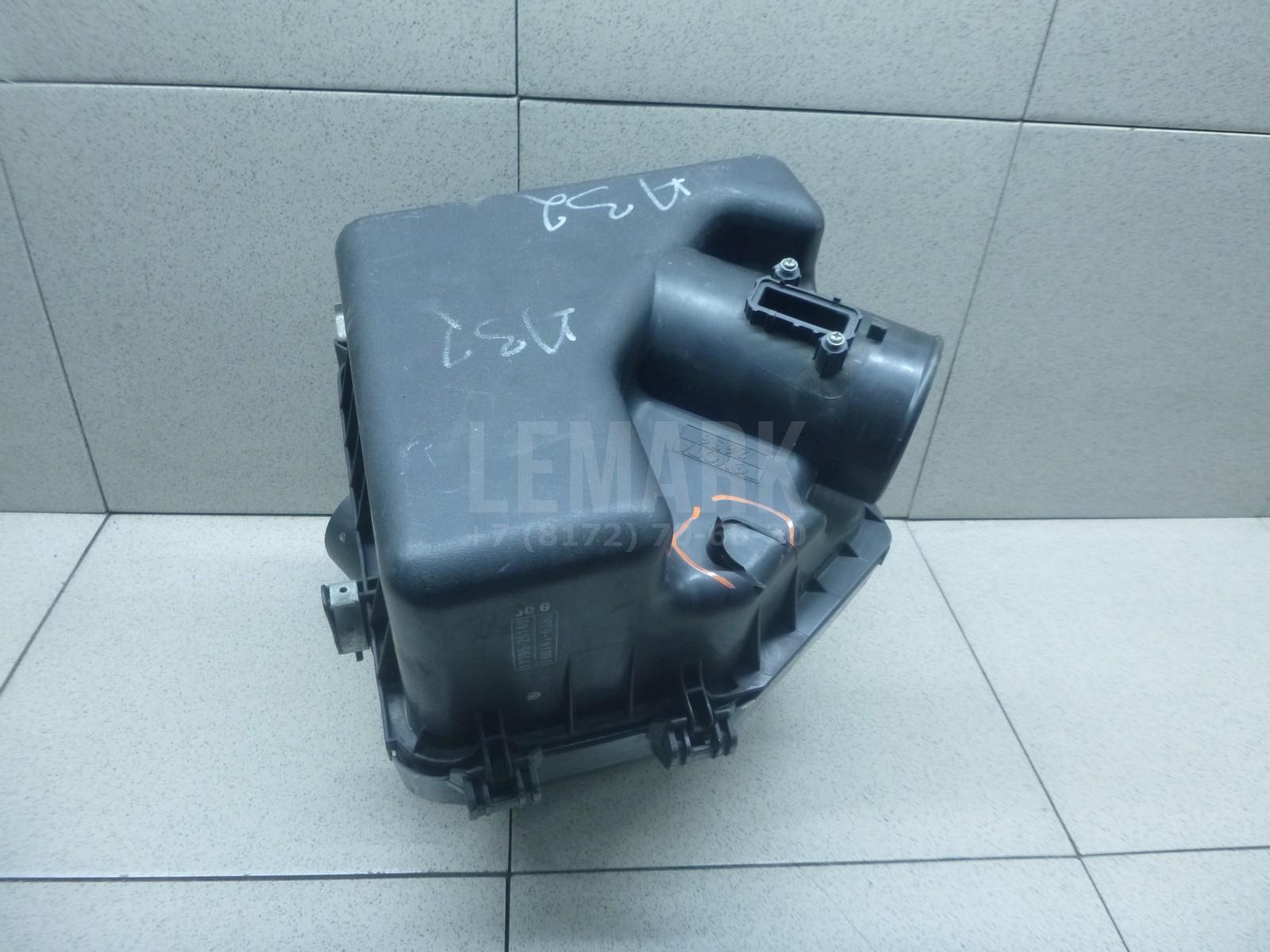 Корпус воздушного фильтра 1770026360 Toyota
