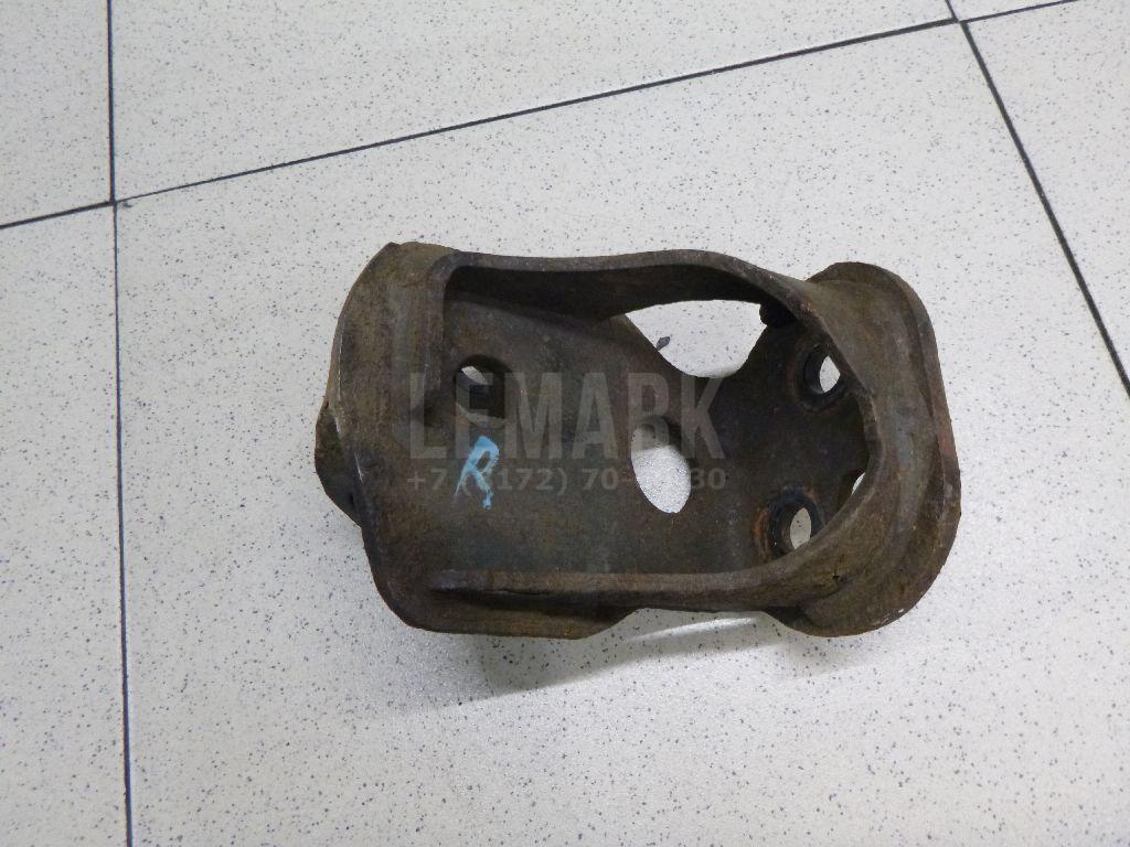 Кронштейн амортизатора правый 4850542010 Toyota