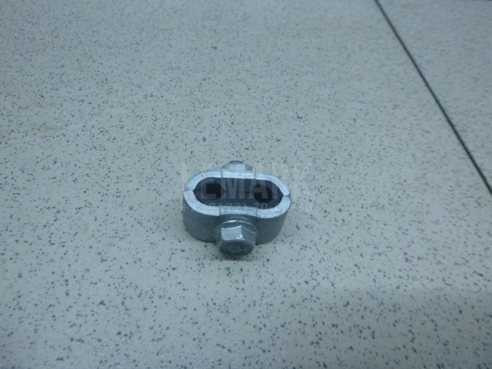 Скоба крепежная 2374258020 Toyota
