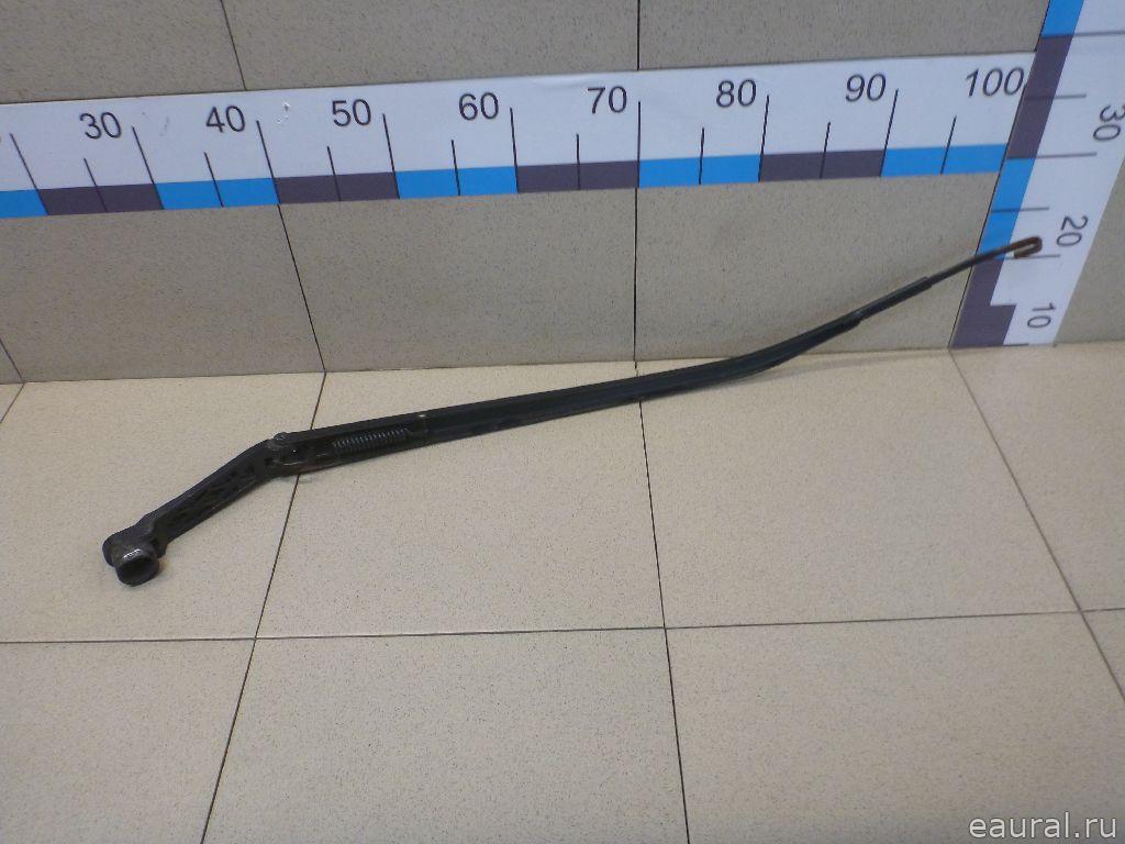 Поводок стеклоочистителя передний правый