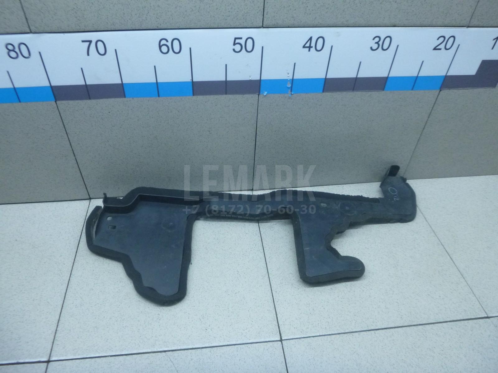 Воздуховод радиатора левый 21559HV70A Nissan
