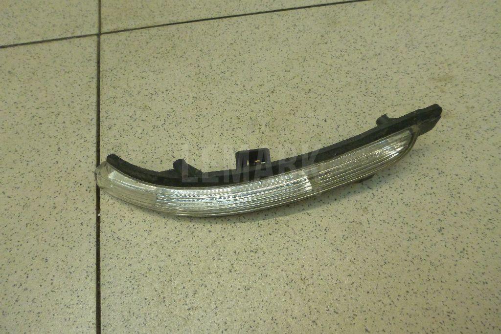 Повторитель в зеркало 3T0949101 VAG