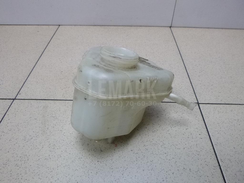 Бачок главного тормозного цилиндра 7L0611303 VAG