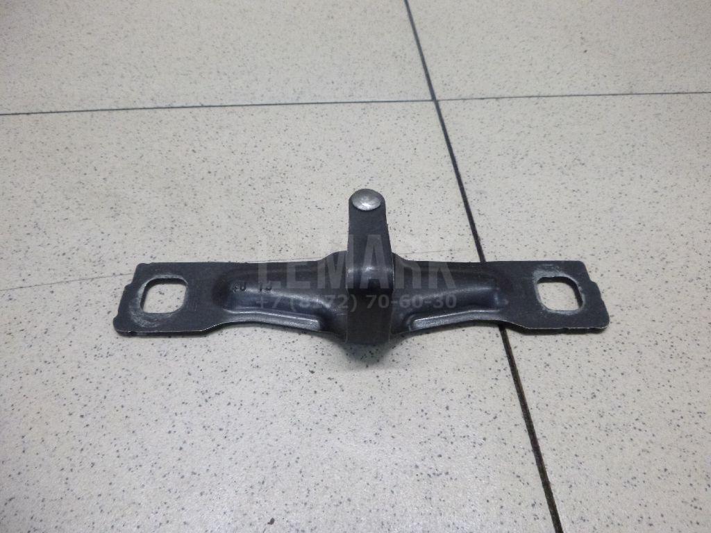 Ответная часть замка багажника 8V0827507B VAG