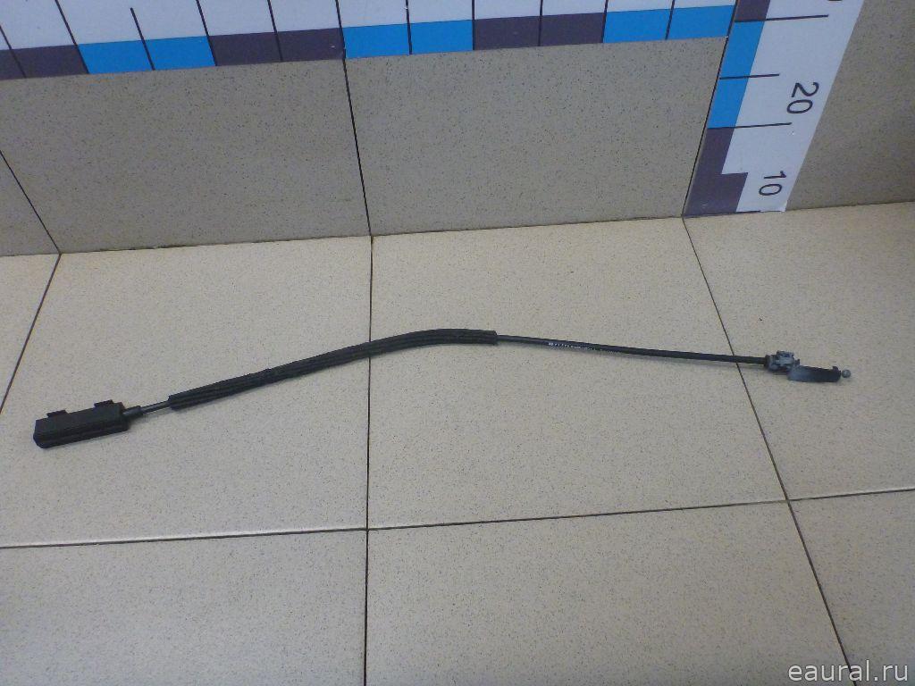 Трос открывания капота