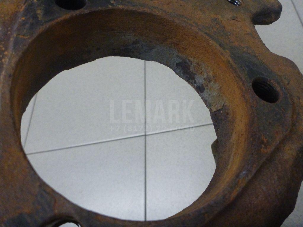 Кулак поворотный передний левый 5308032 GM