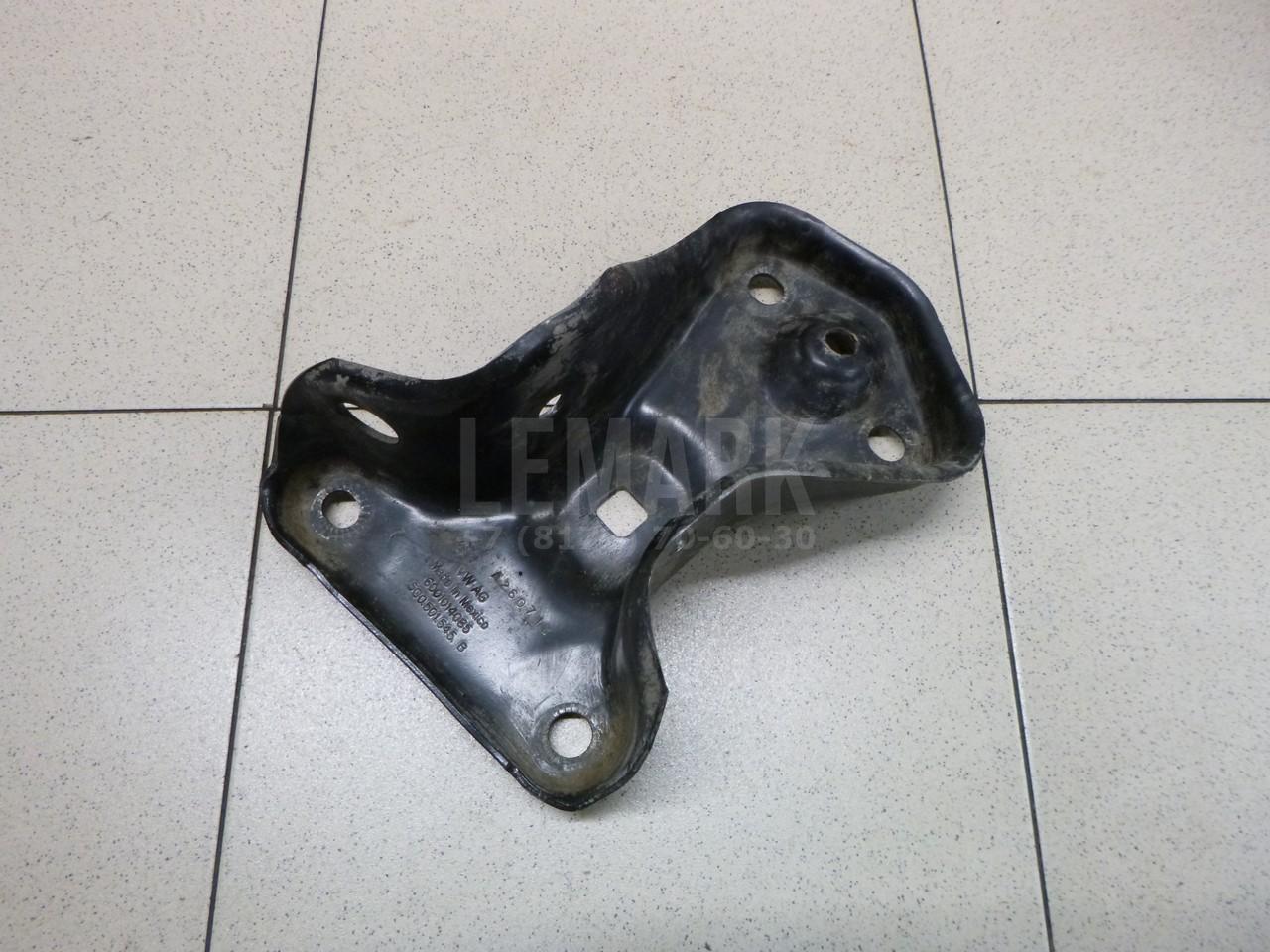 Кронштейн задней балки 5C0501545B VAG