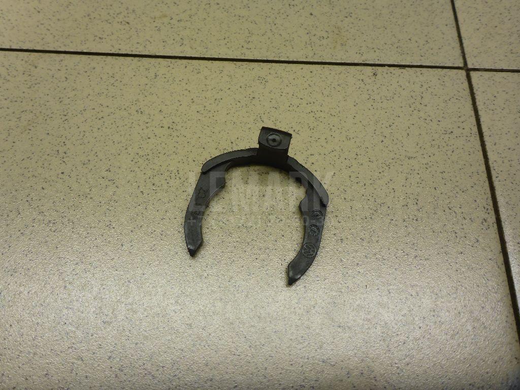 Скоба 03F121142 VAG