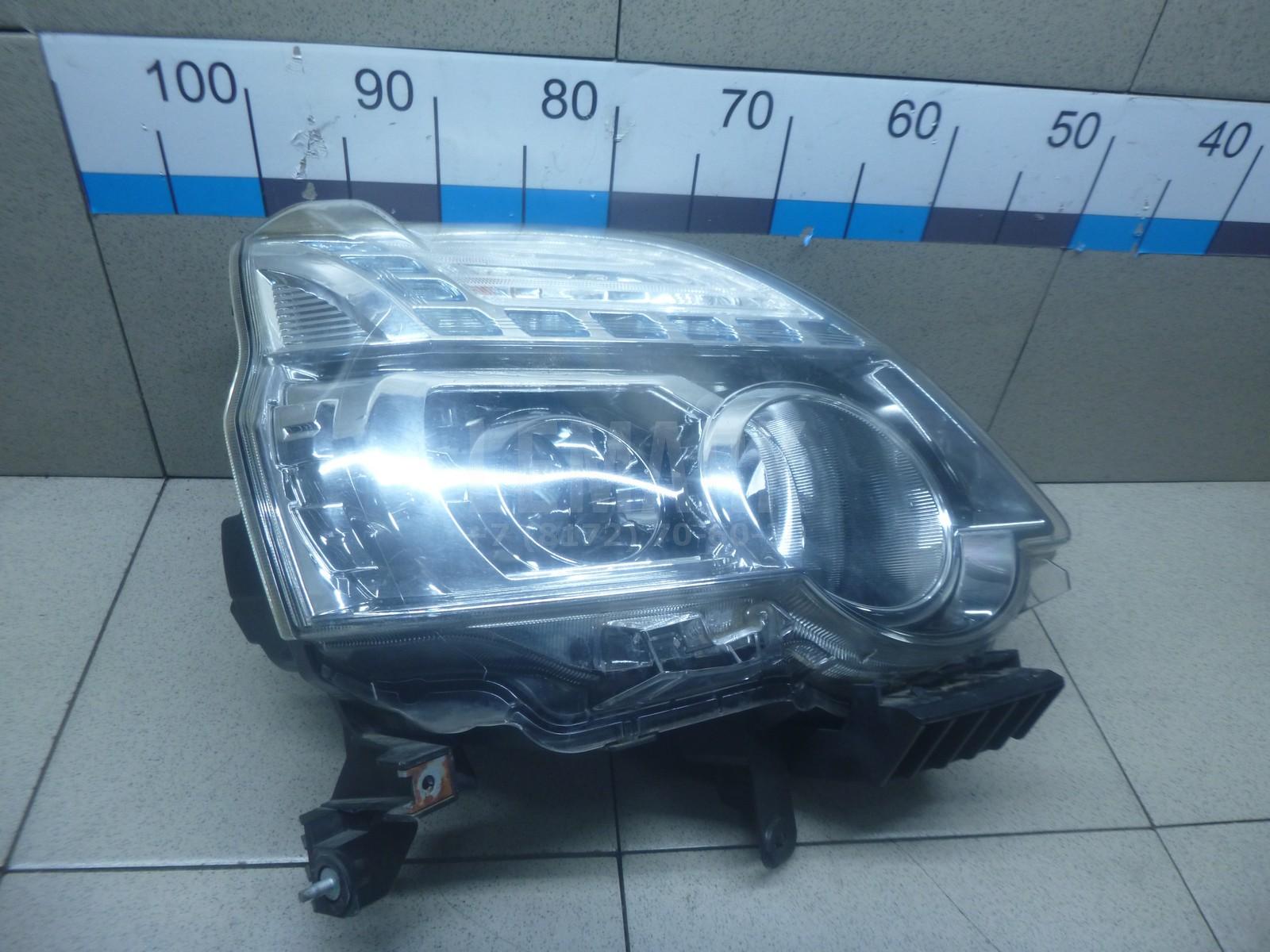 Фара правая 260103UB5A Nissan