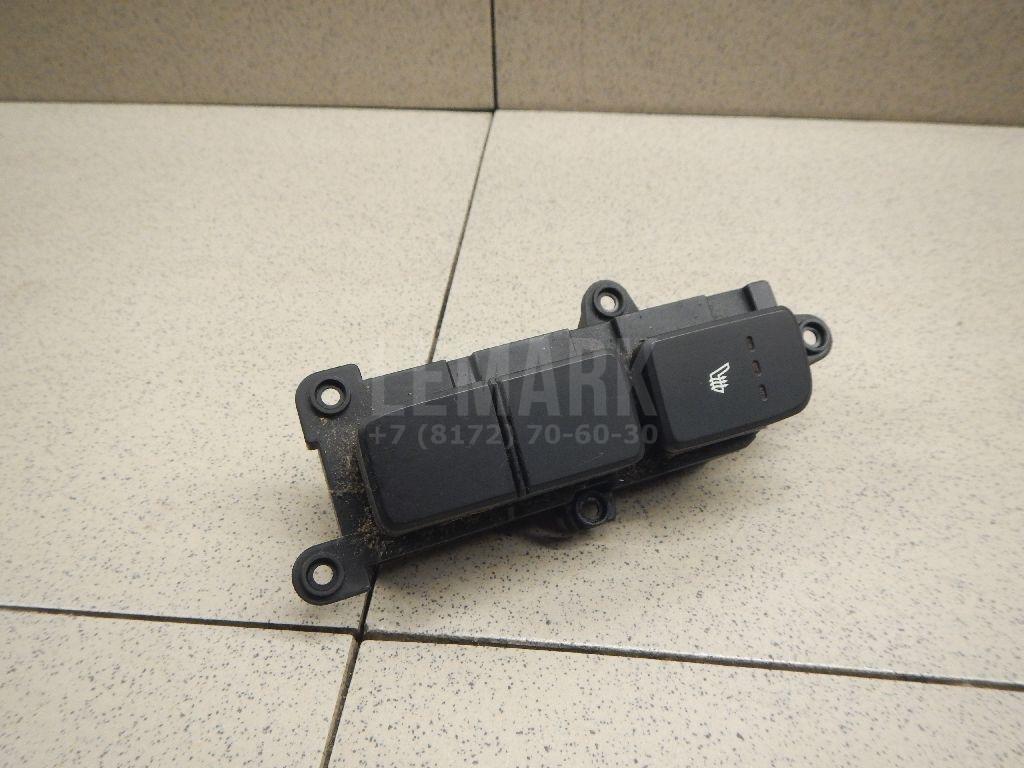 Кнопка обогрева сидений 933152W2104X Hyundai-Kia