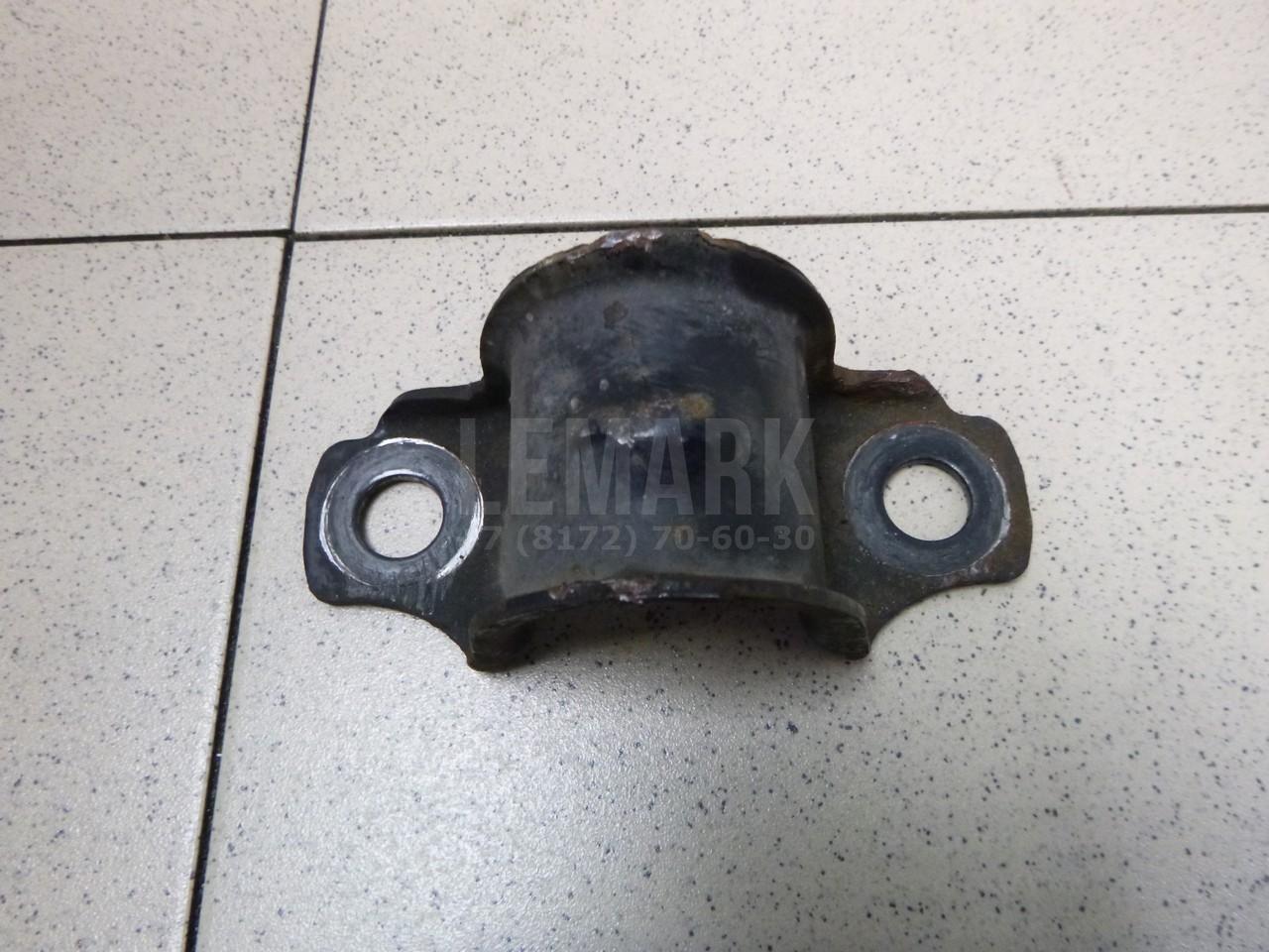 Кронштейн крепления переднего стабилизатора 30683020 Volvo