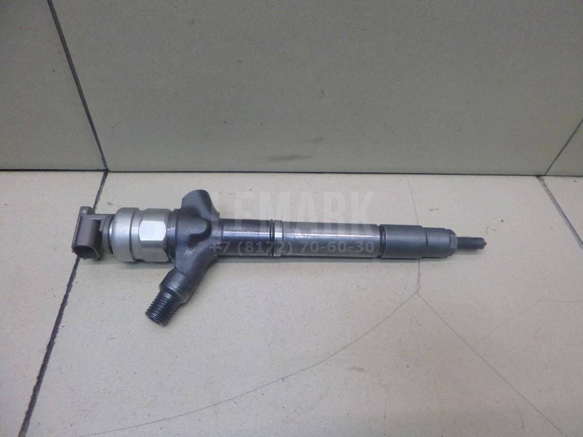 Форсунка дизельная электрическая 236700R020 Toyota