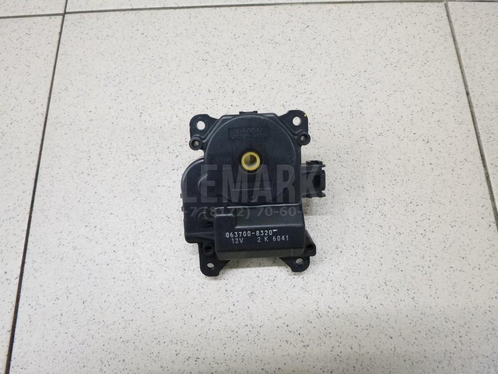 Моторчик заслонки отопителя 8710642130 Toyota