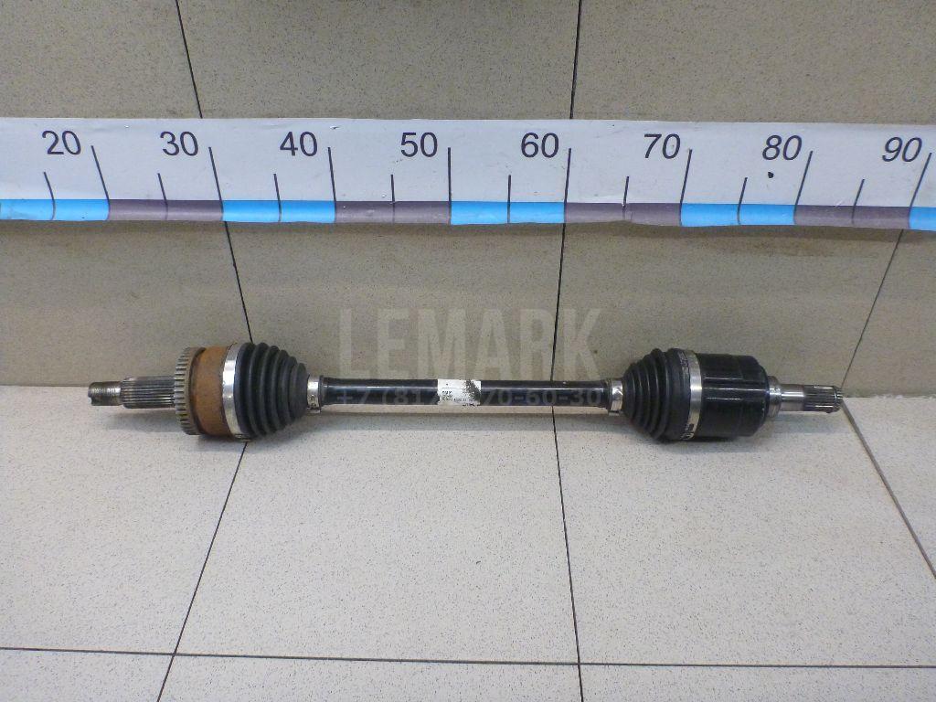Полуось передняя левая 49500D7200 Hyundai-Kia