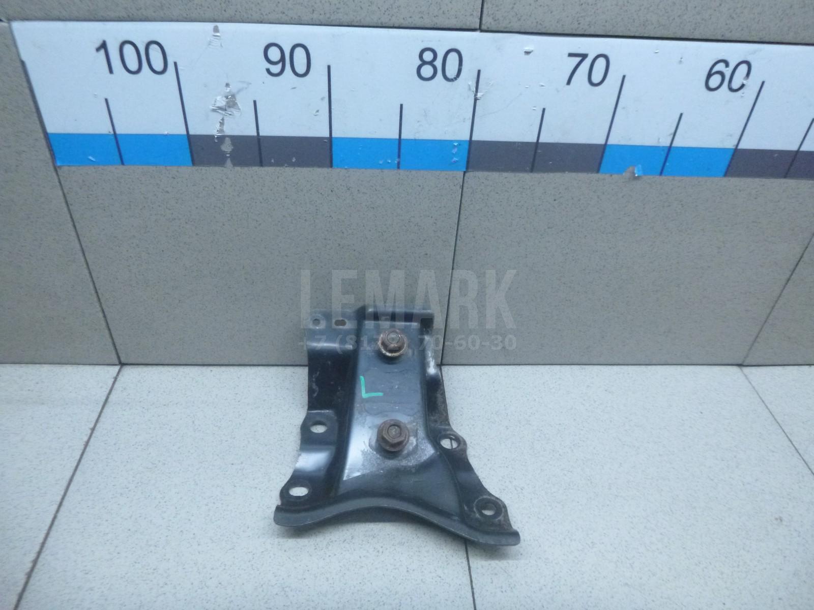 Кронштейн задней балки 5159848010 Toyota