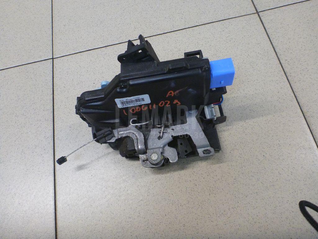 Замок двери передней правой 3D2837016S VAG