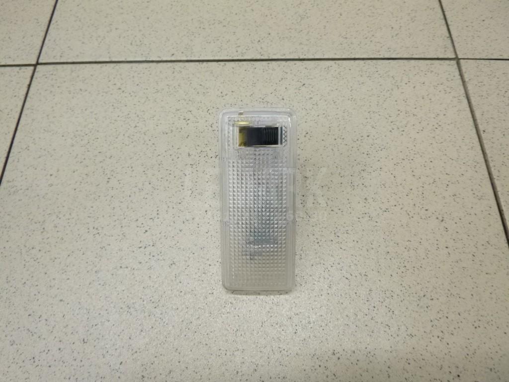 Плафон салонный 26490CA000 Nissan