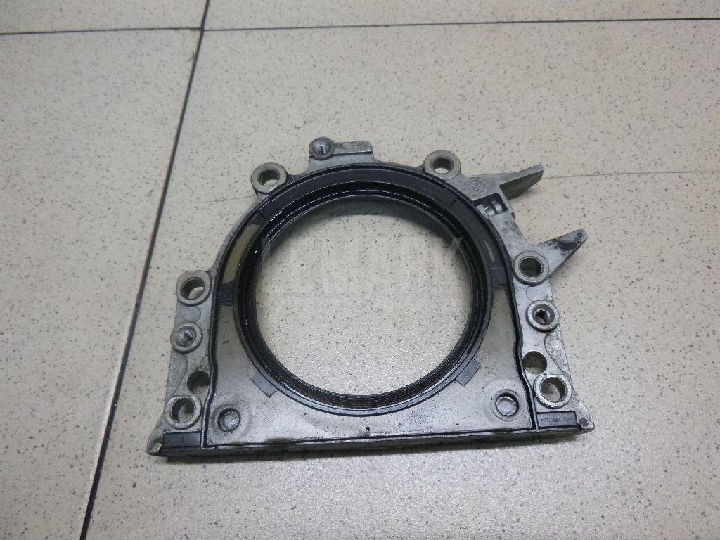 Крышка коленвала задняя для  Audi V8 1988-1994