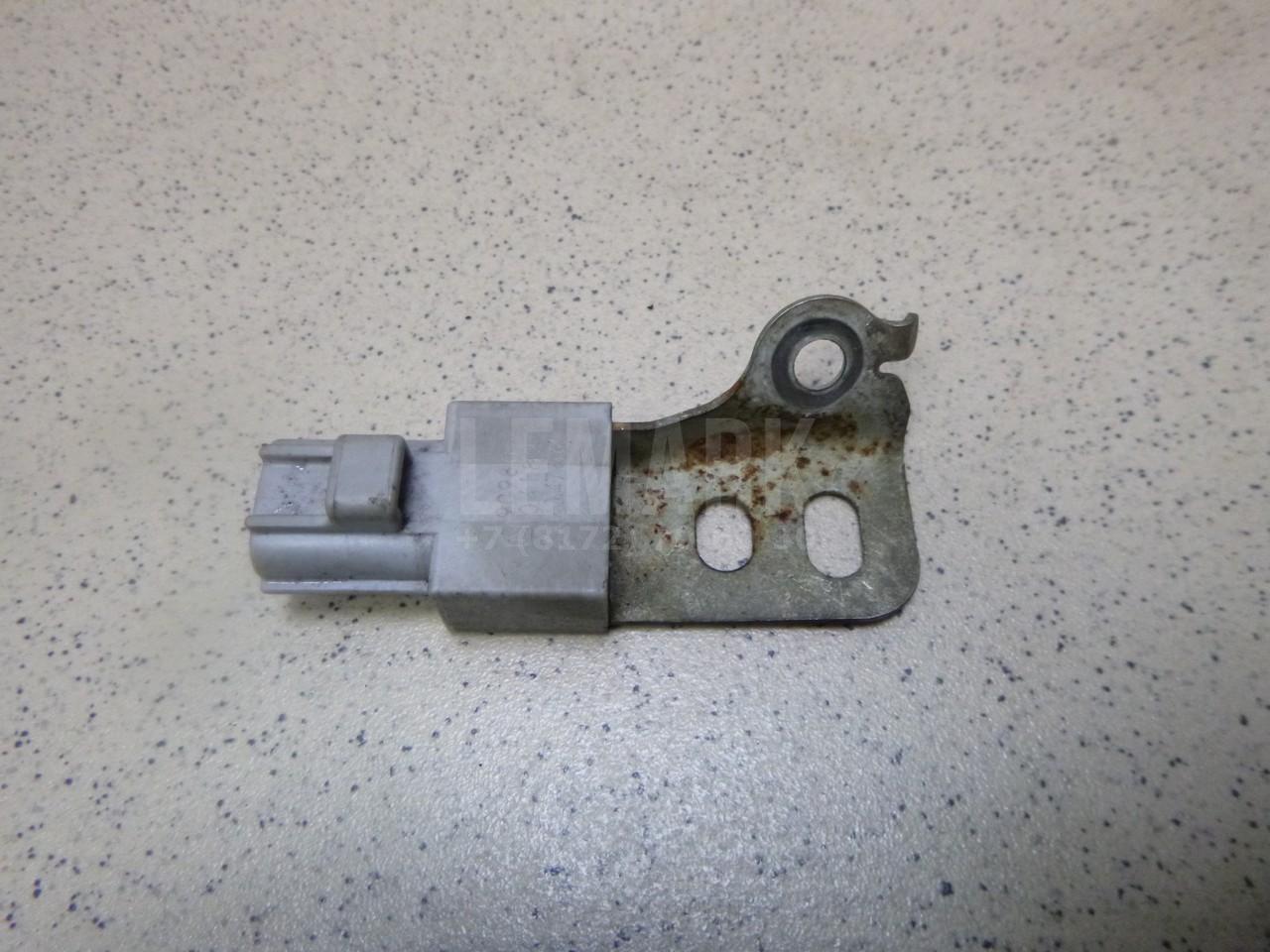Конденсатор 9098004182 Toyota