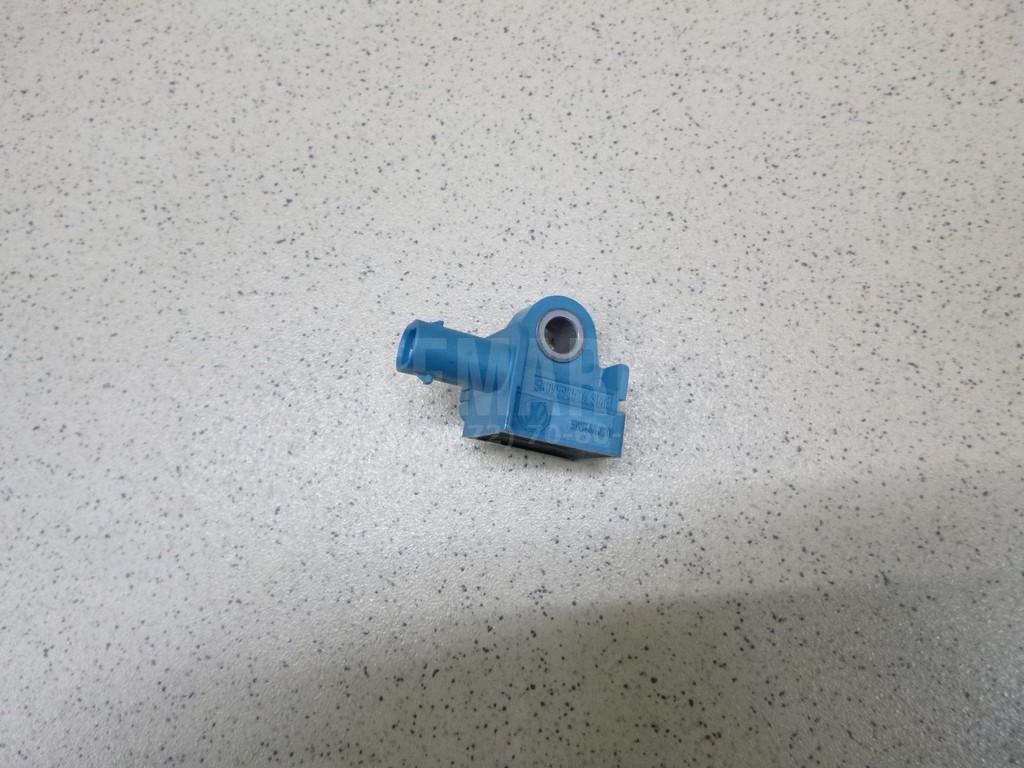 Датчик AIR BAG 5K0959351A VAG