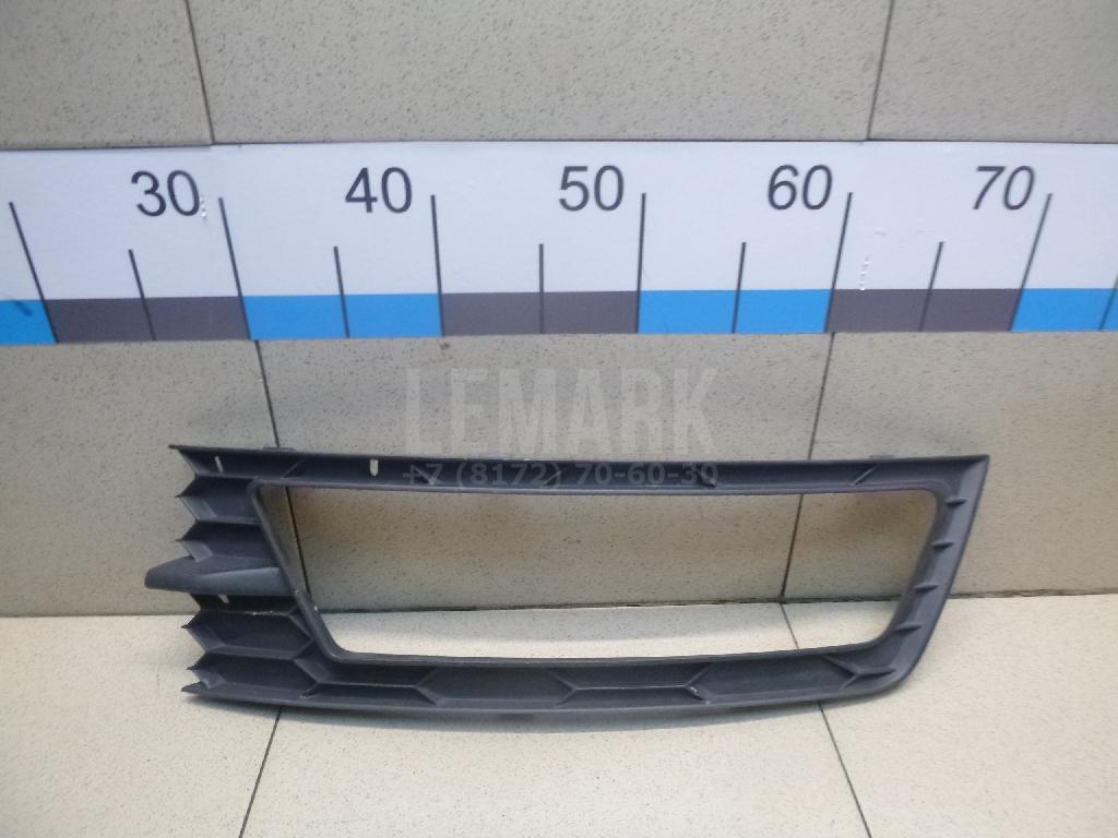 Решетка в бампер левая 5JA8076819B9 VAG