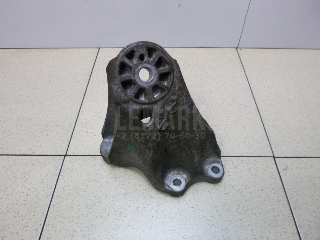 Кронштейн двигателя левый 7L6199307A VAG
