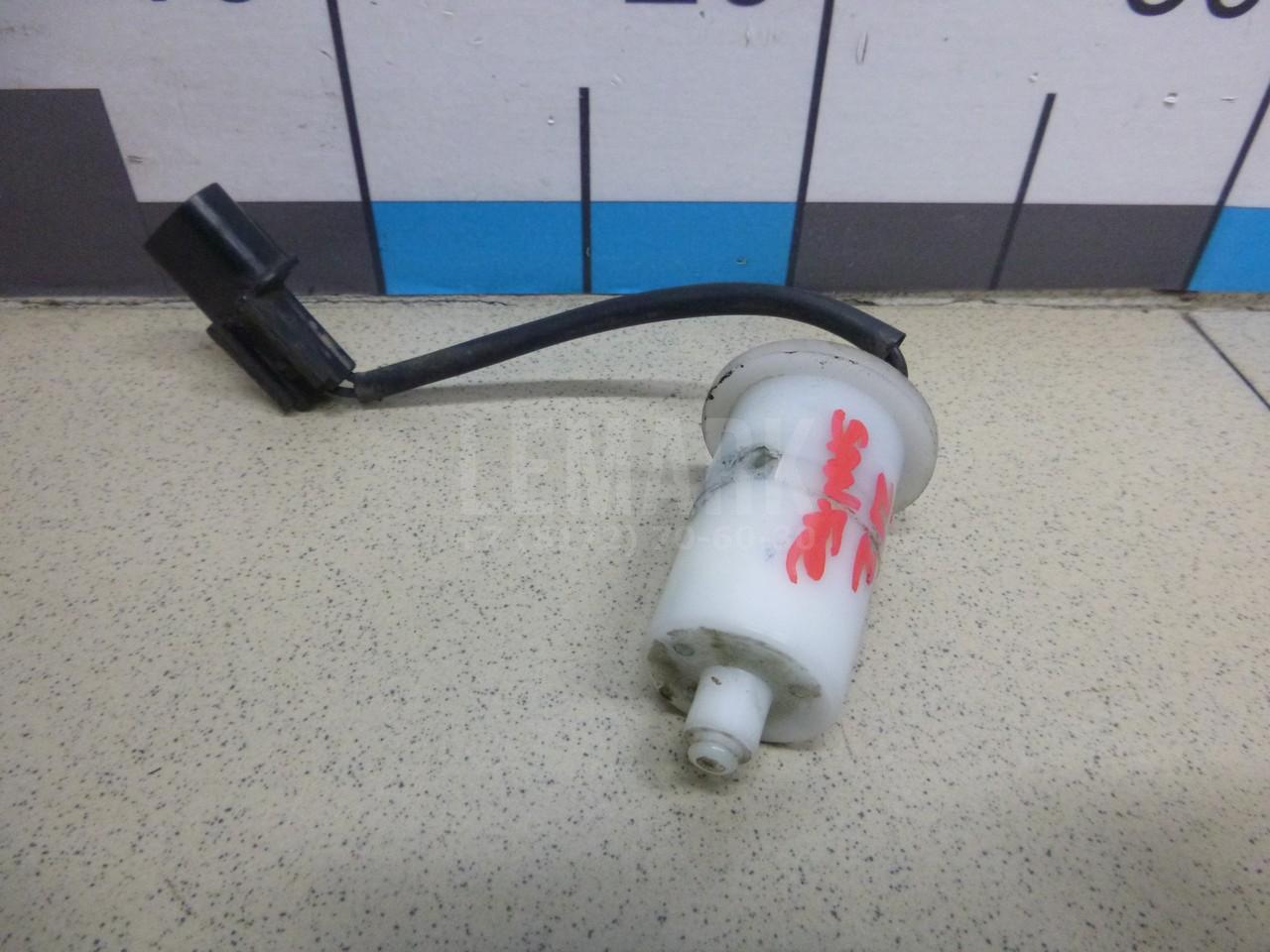 Датчик уровня в бачок омывателя 985203F000 Hyundai-Kia