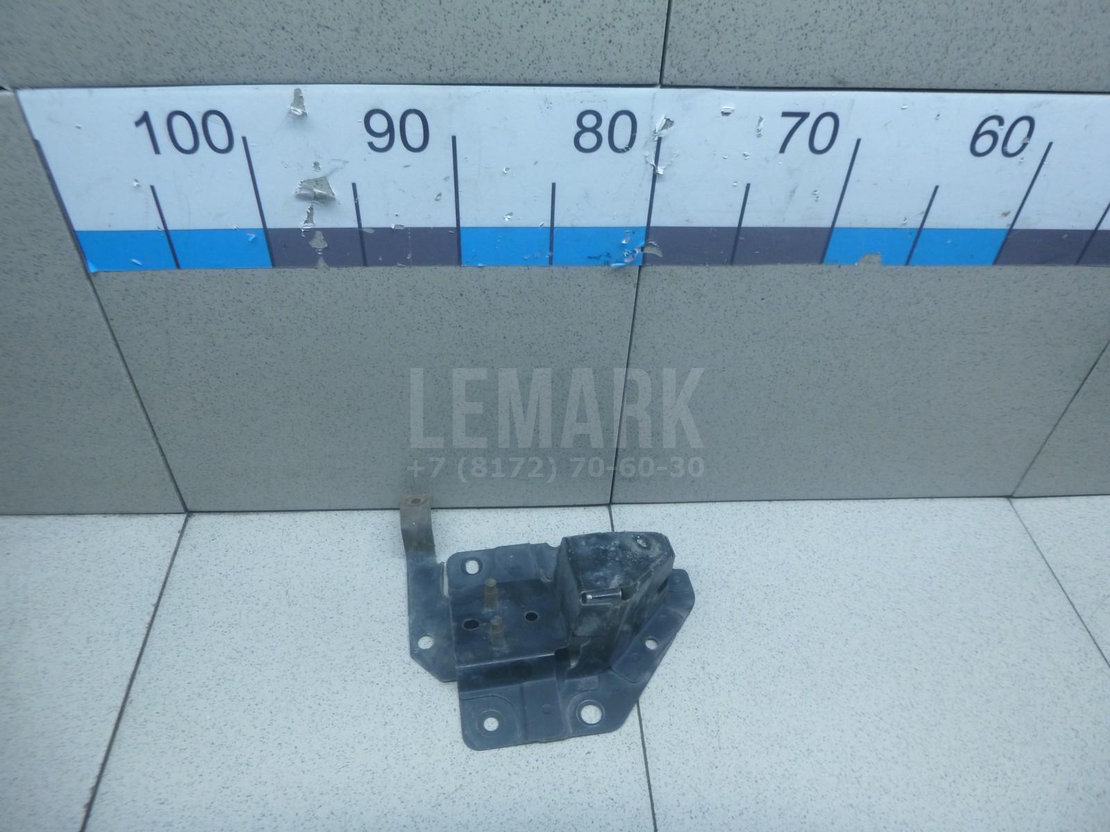 Кронштейн усилителя заднего бампера левый 85211JG01A Nissan