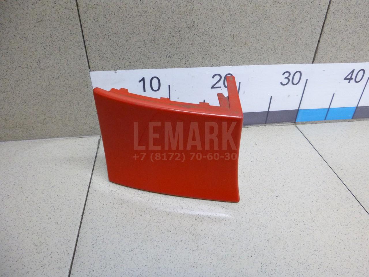 Планка под фонарь левая 5L6813345 VAG