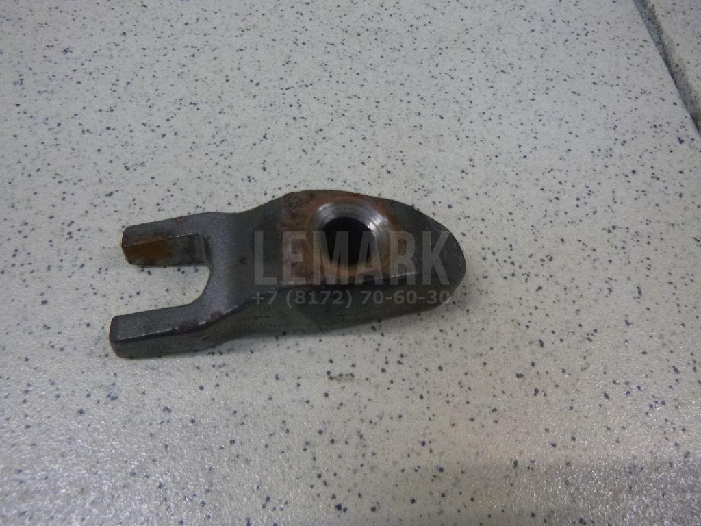 Кронштейн форсунки 338142A402 Hyundai-Kia