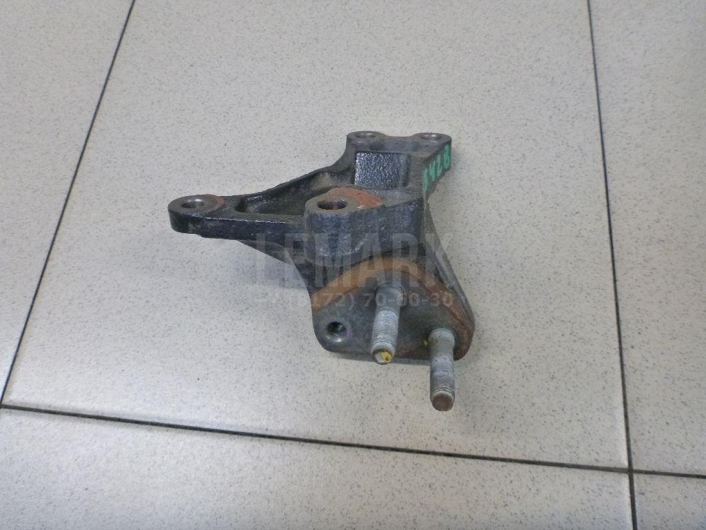 Кронштейн двигателя правый 216702B000 Hyundai-Kia