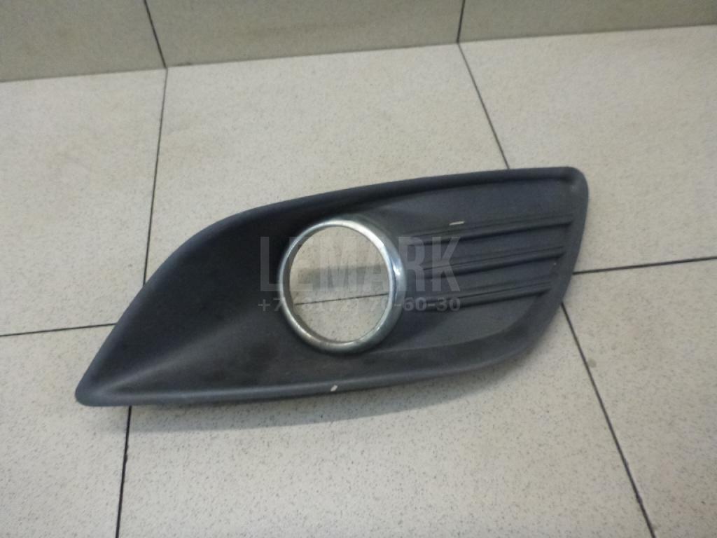Решетка в бампер правая 1528560 Ford