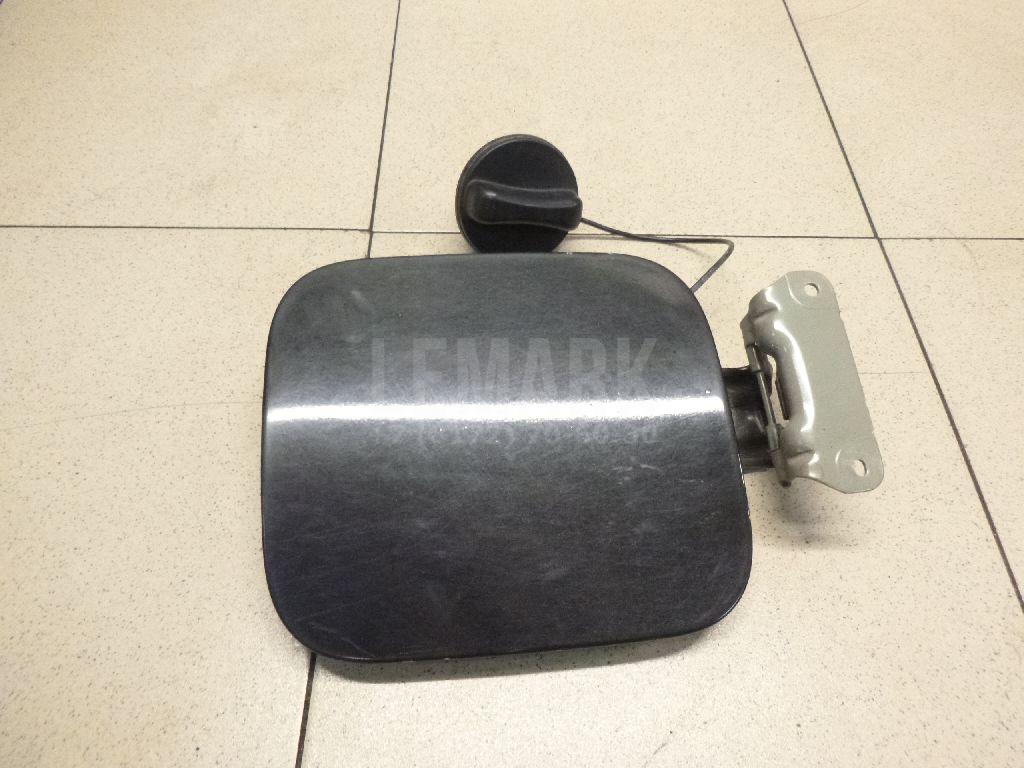 Лючок бензобака