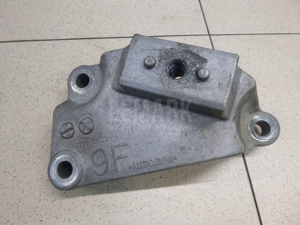 Кронштейн опоры КПП 1840906 Ford